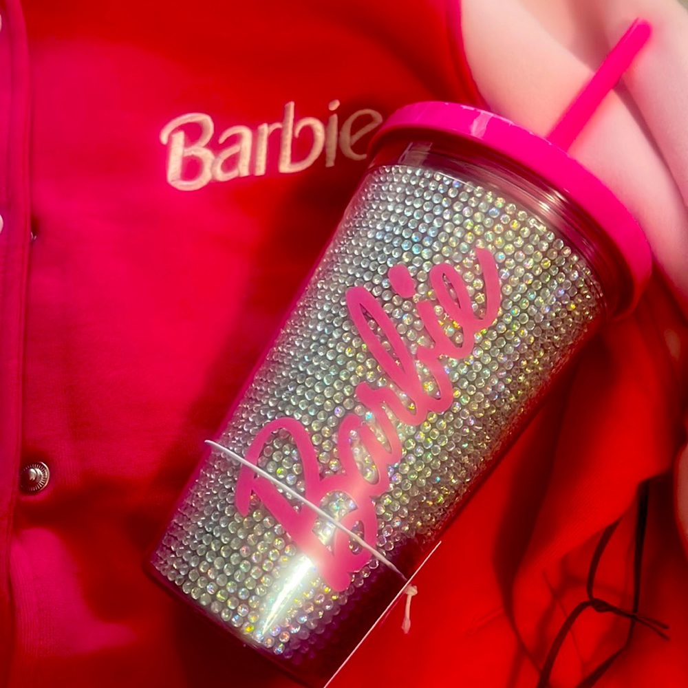 claire exclusive tumbler